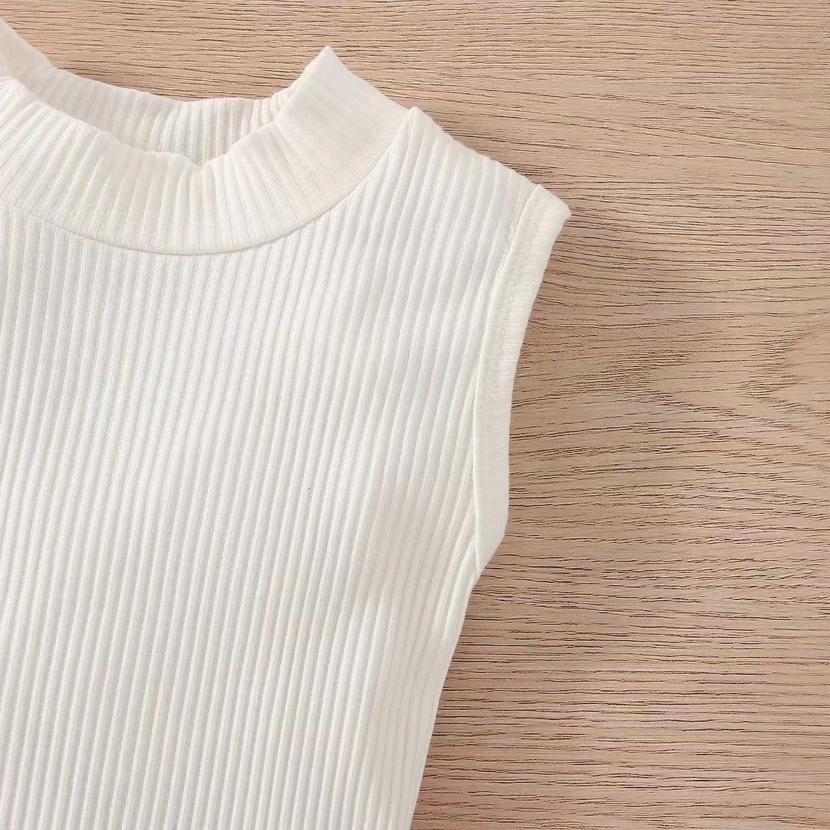 Kids Sleeveless Striped Top & Denim Shorts Set – Cute, comfy two-piece outfit perfect for summer. Save 30% today