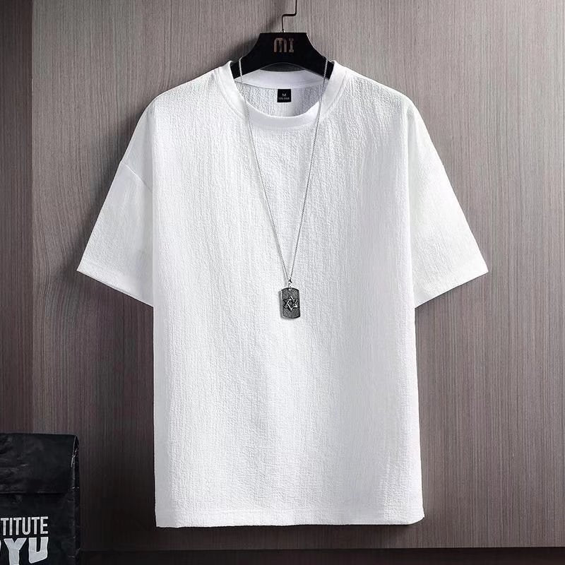 Men’s Streetwear Tee – Save 20% Today