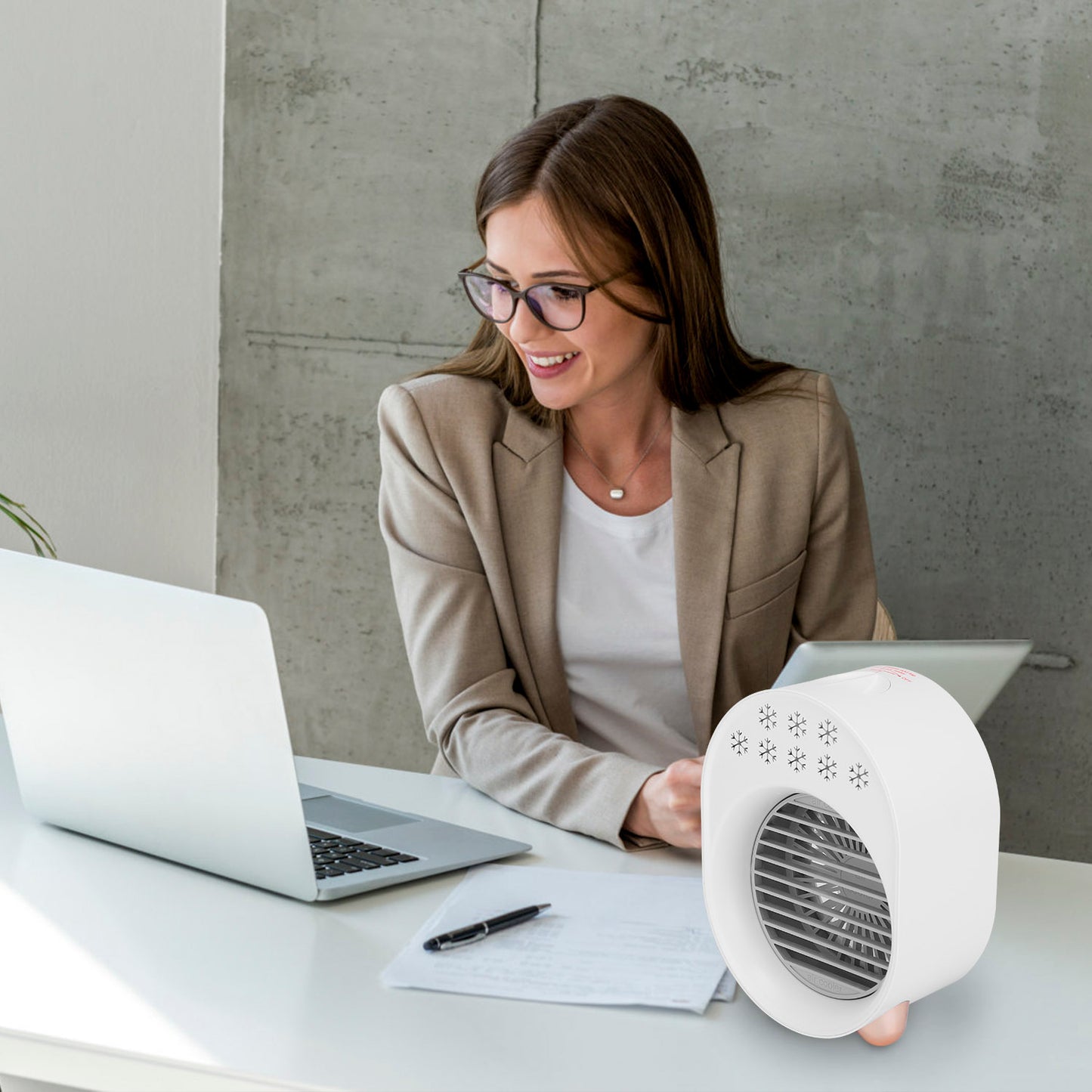 "Win a 4-in-1 Portable Mini Air Conditioner Fan – USB Rechargeable, Mist Cooling, Humidifier & LED Lights! Exclusive Giveaway Only!"